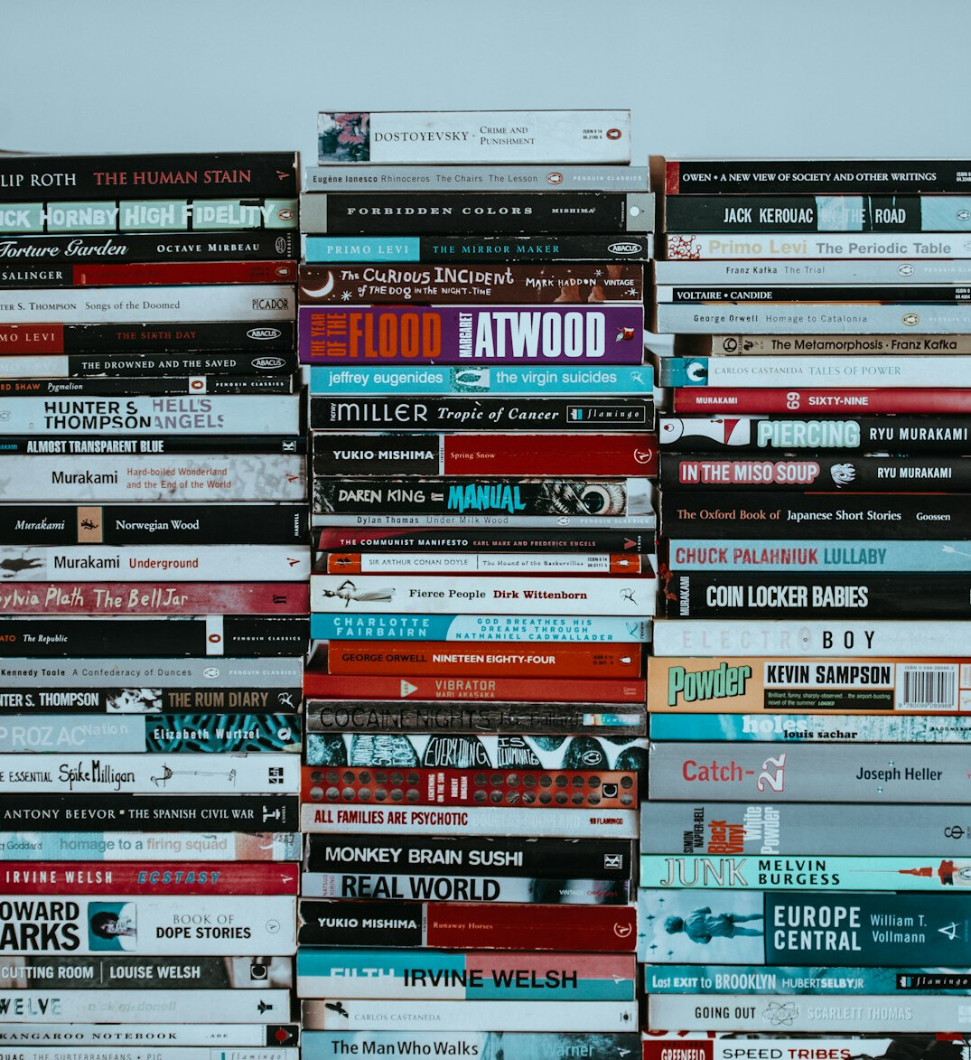 stack of crime books